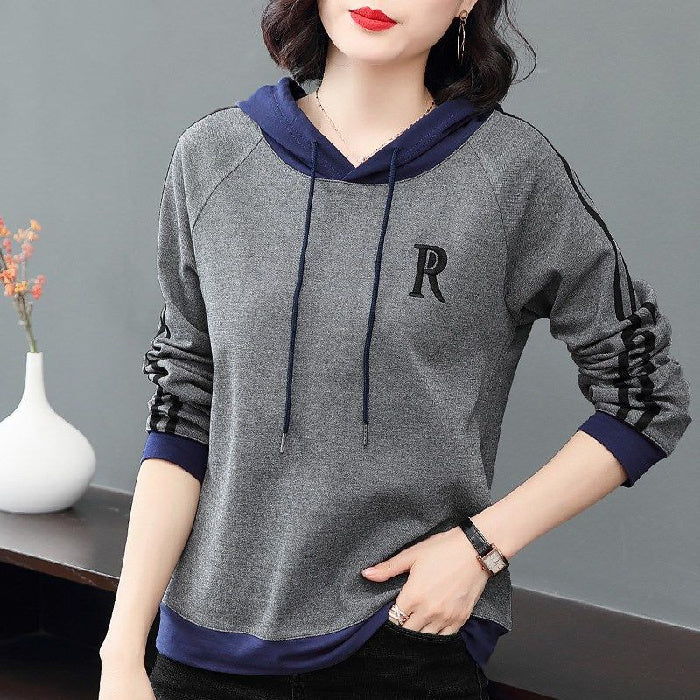 A middle-aged lady's hoodie