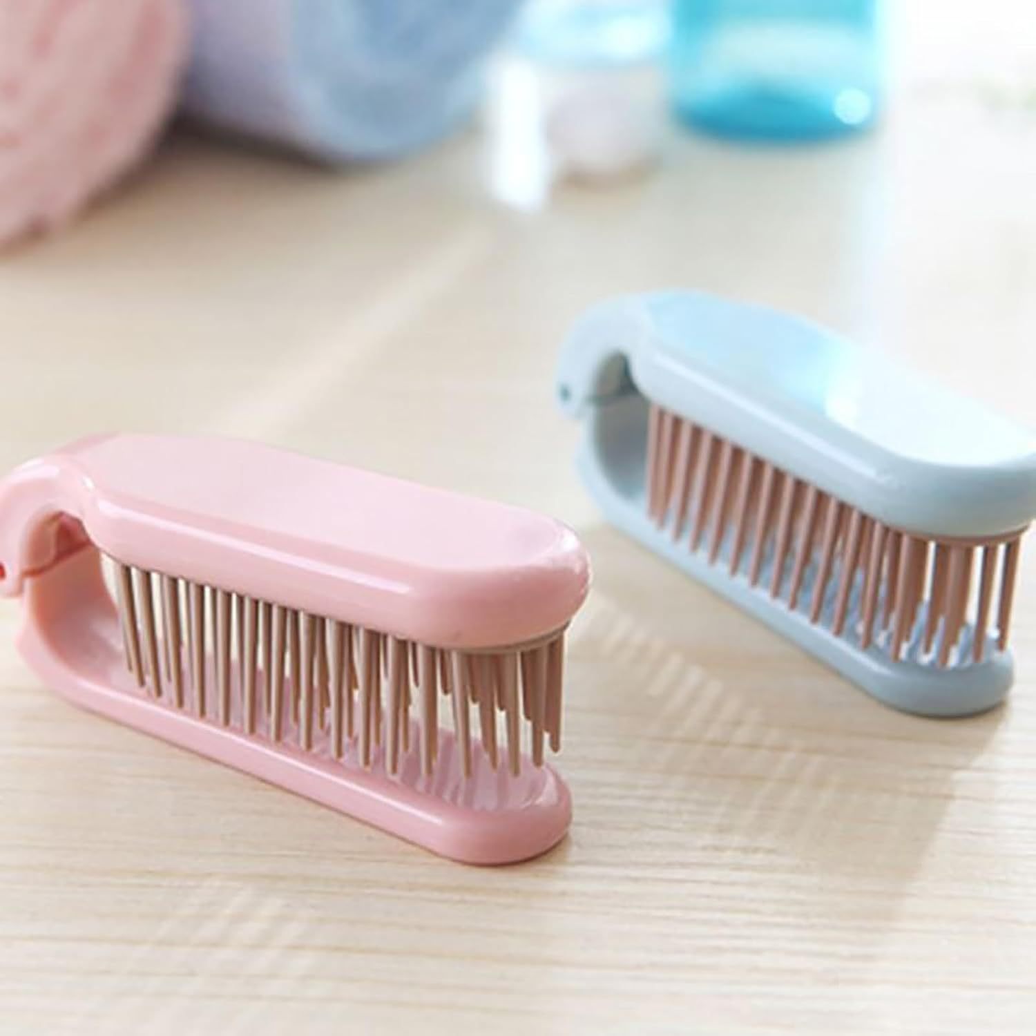 Foldable Brush For Pets, Portable Travel Pets Brush, Soft Toothed Pet Comb Puppy Brush